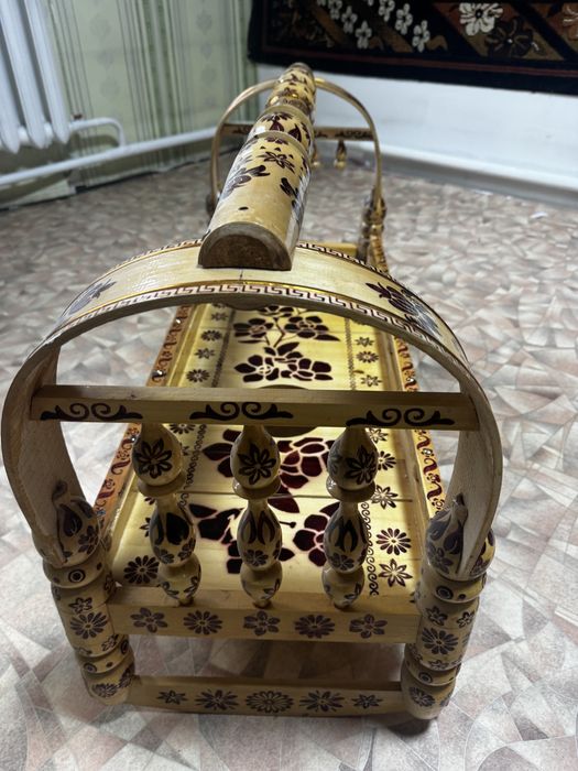 Продам Бесик Бесік сатамын