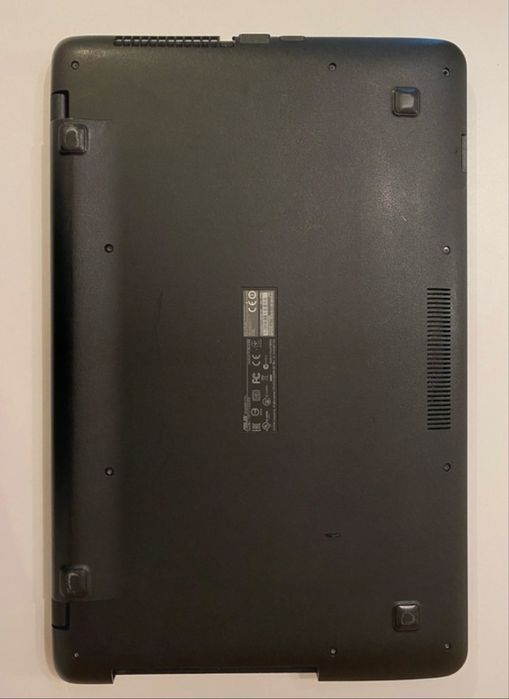 Laptop ASUS, Procesor Intel Core i7 5500U 3Ghz, memorie 256gb