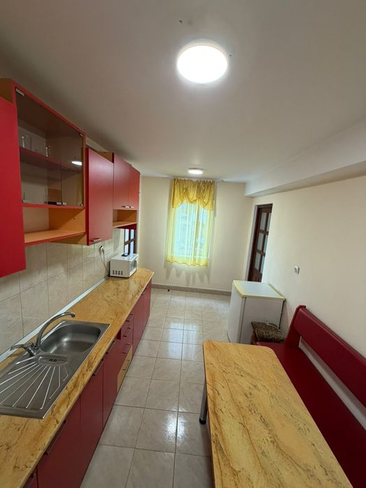 Închiriez apartament cu 1 camera