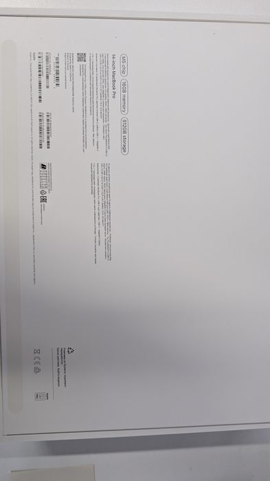 Пустая коробка от MacBook pro m5