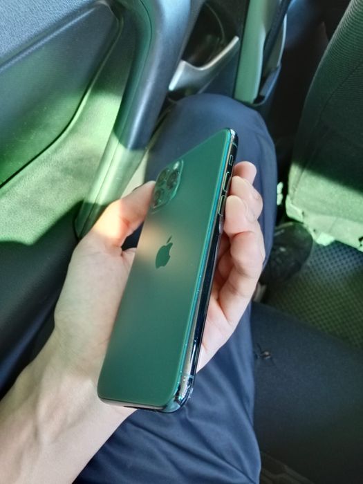 Iphone     11 pro.