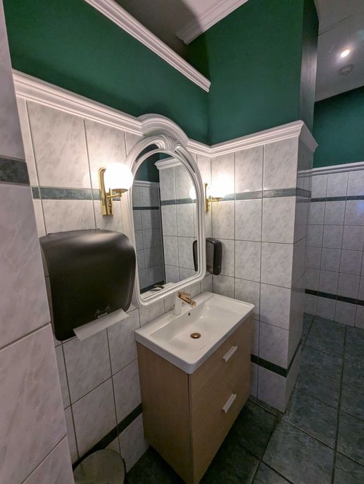 Spatiu comercial / restaurant de închiriat – Str. Cuza Voda