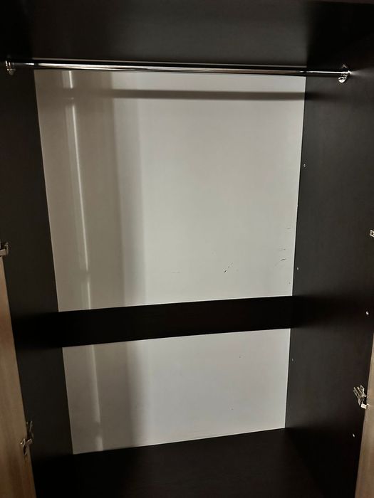 Продам шкаф 4-х дверный