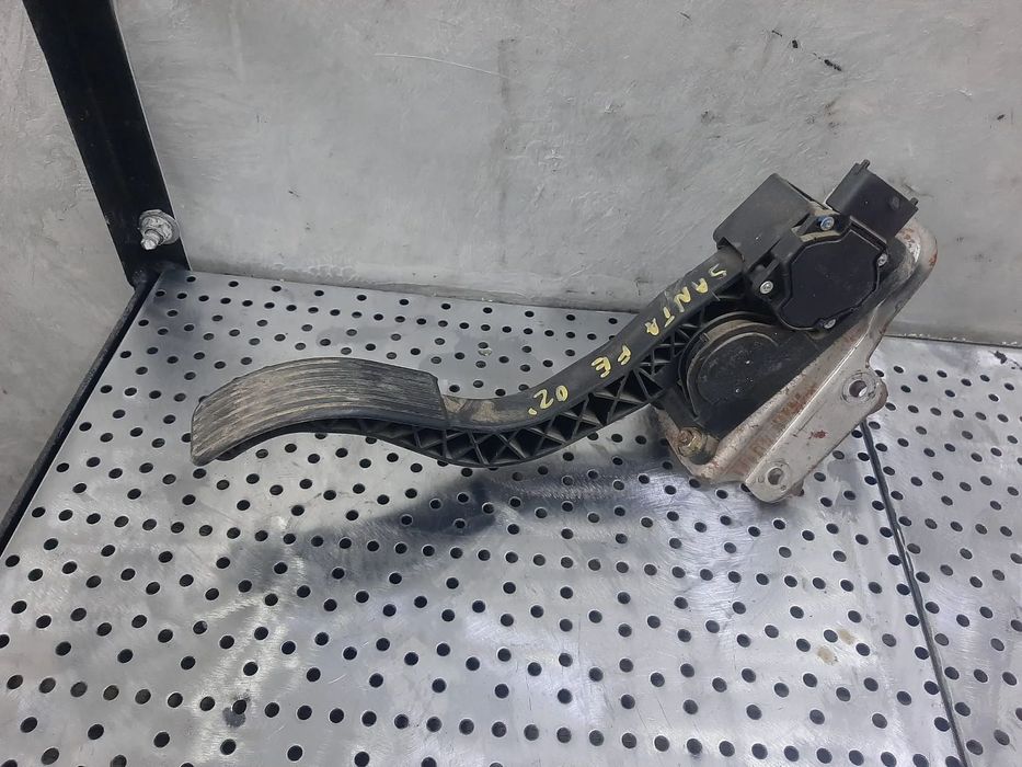 pedala acceleratie  2.0 crdi hyundai santa fe 2002  0281002446  32705-26000