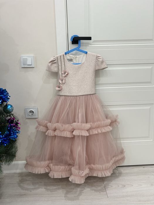 Платья на новый год