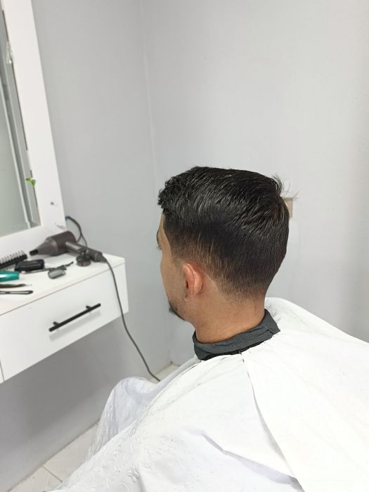 Sartarosh xizmati Chirchiq