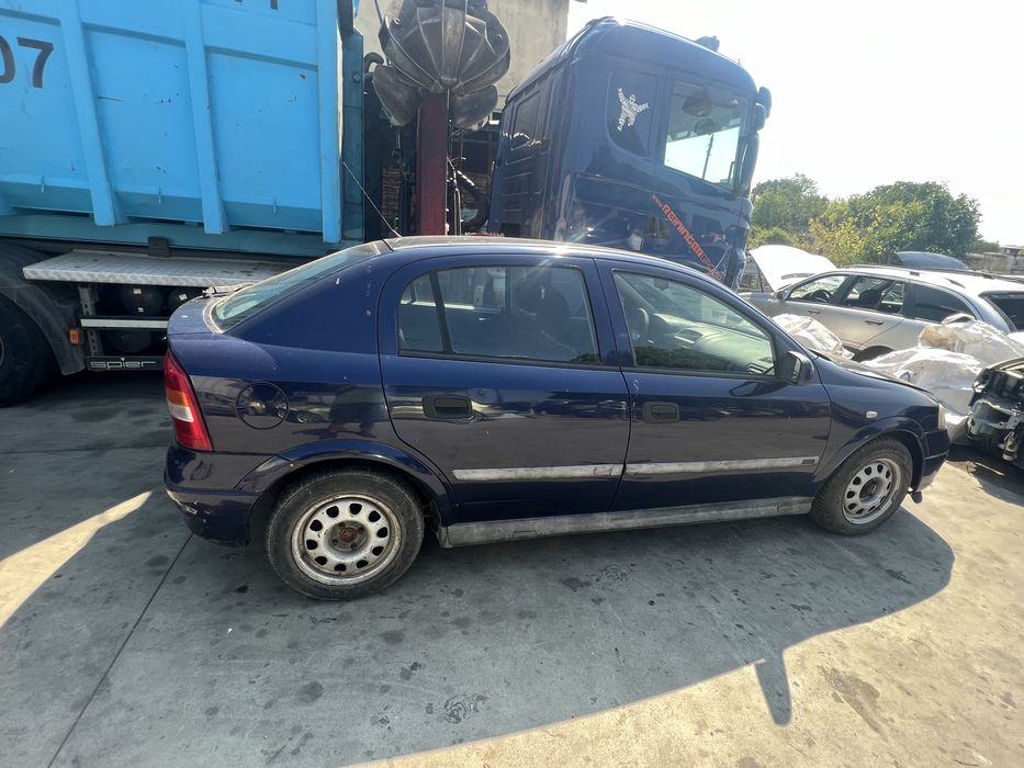 Opel Astra G 1.7 НА ЧАСТИ