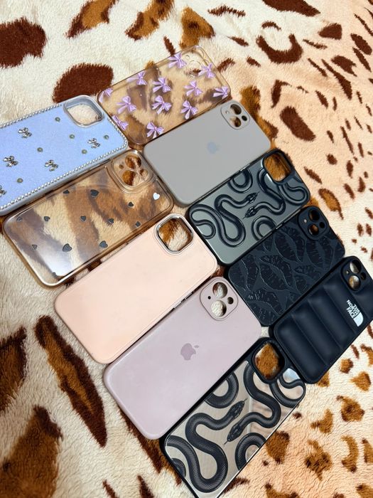 Чехлы iPhone 14 в хорошем состоянии