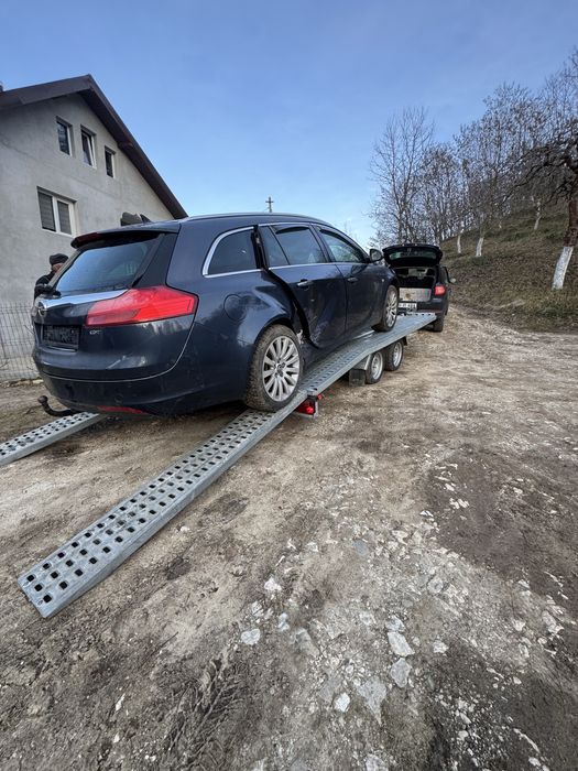 Dezmembrari opel insignia