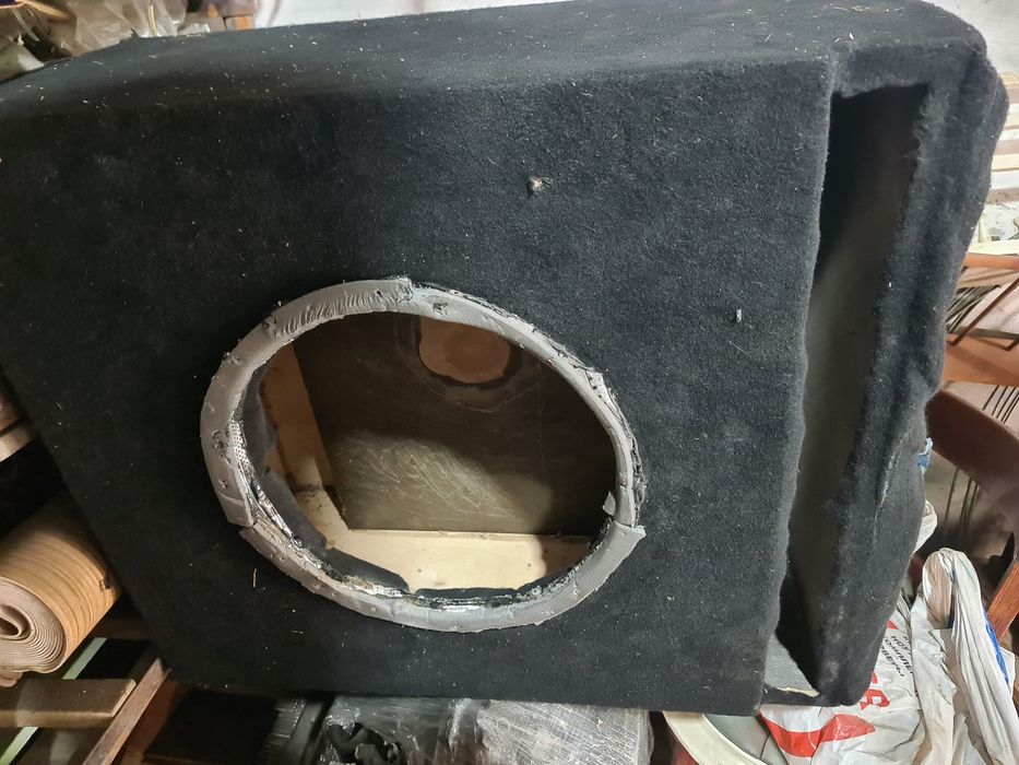 Короб под сабвуфера 15