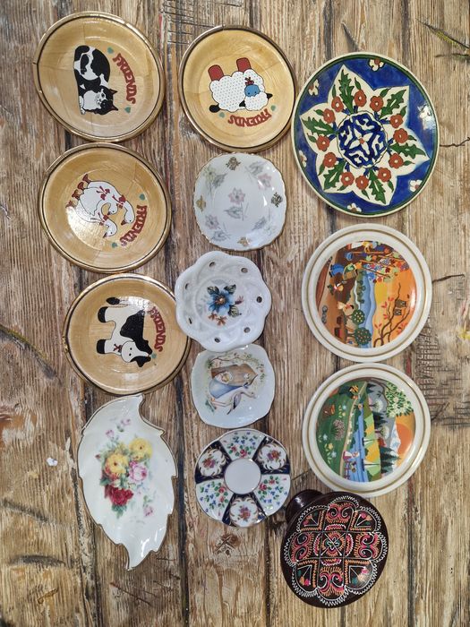 Малки чинийки антикварни