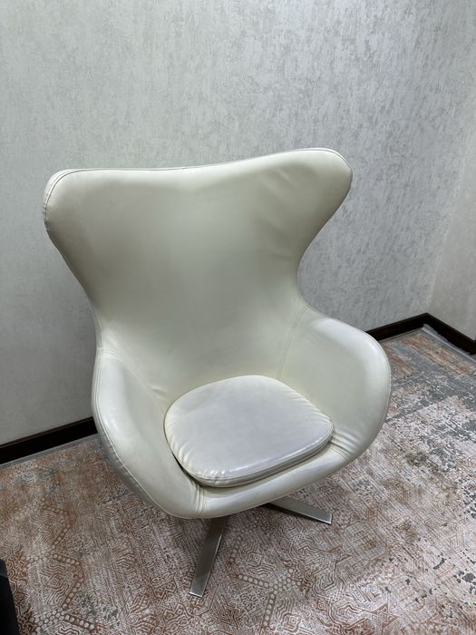 Офисное кресло б/у