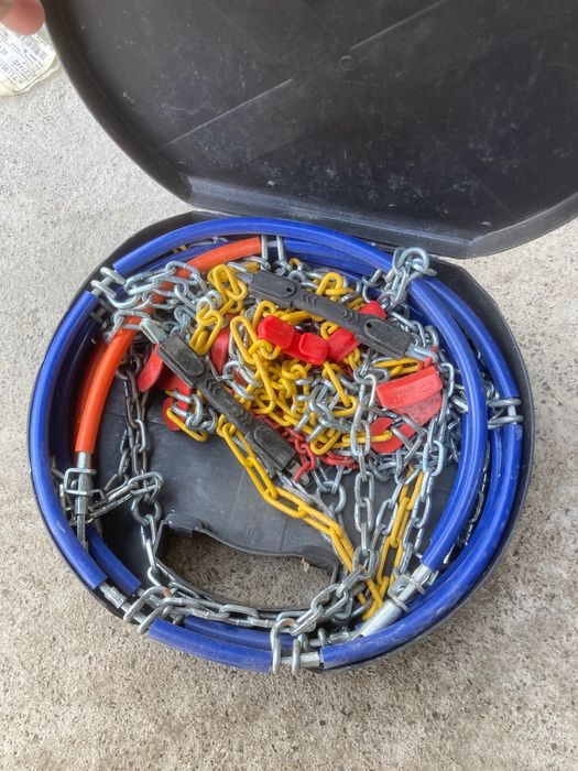 Автомобилни вериги за сняг