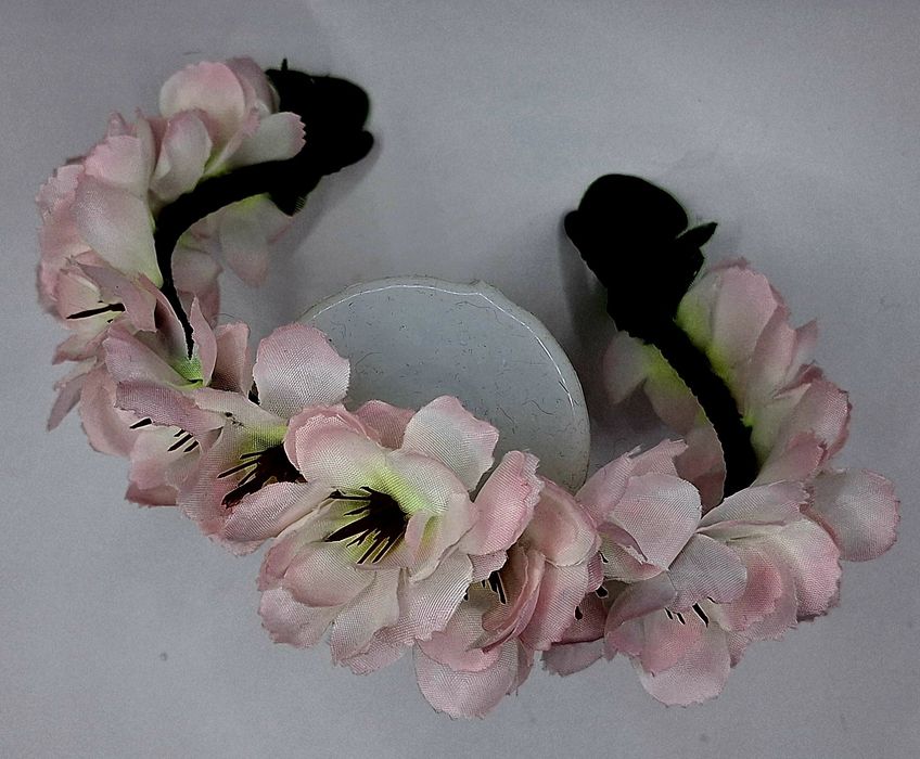 Ободки на весенние праздники .