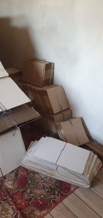 Продаю коробки от сувениров