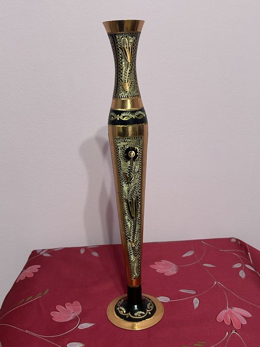 Vază turcească din cupru – gravată