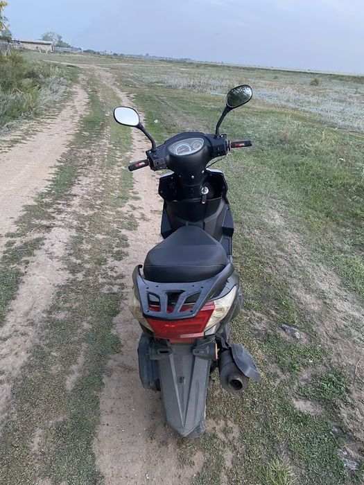Продам скутер срочно