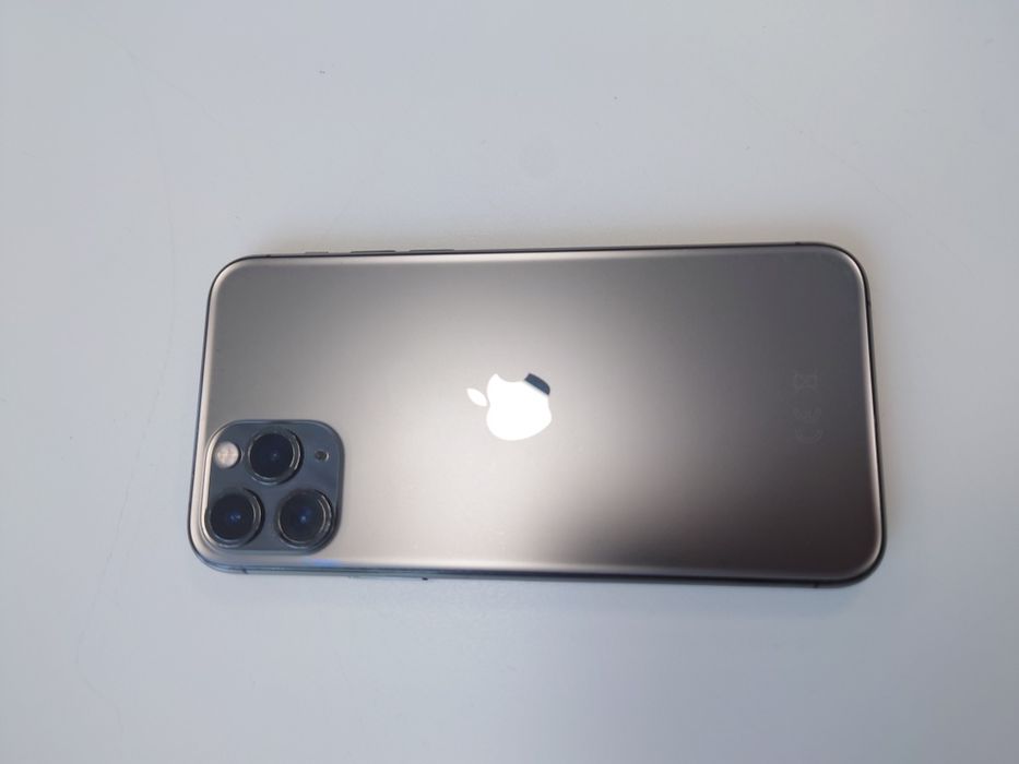Продажа/обмен айфон 11 про 256гб