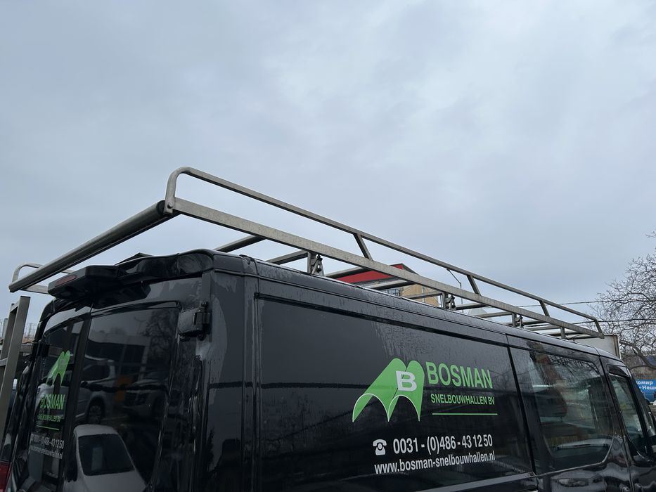 Багажник за бус и стълба