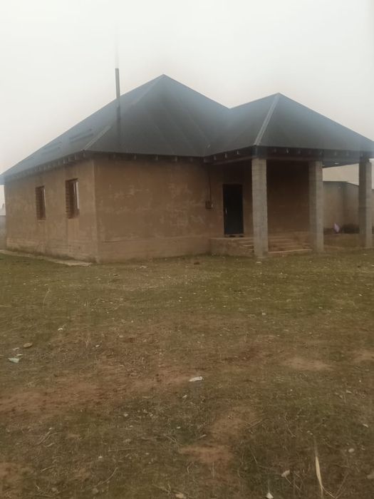 Продается дом не достроенный