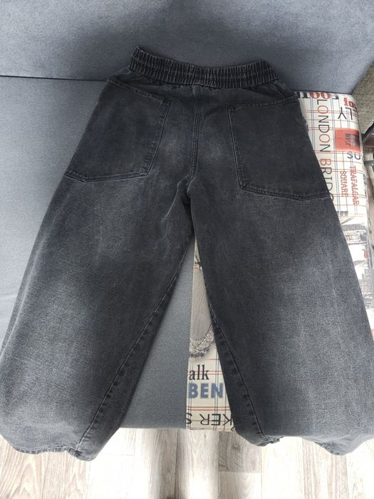 Продам джинсы багги unisex