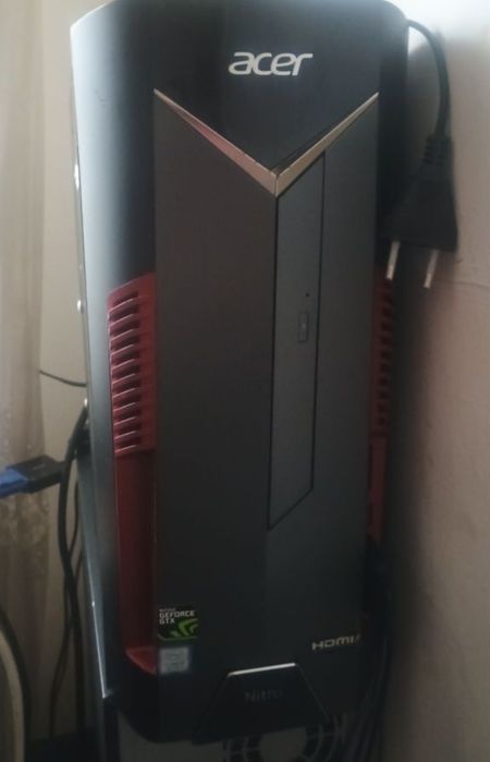 Vând calculator  ieftin