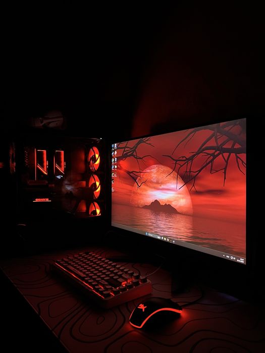 Ryzen 5 9600X / RTX 3070 Ti / B650 Wi-Fi / 240Hz Monitor