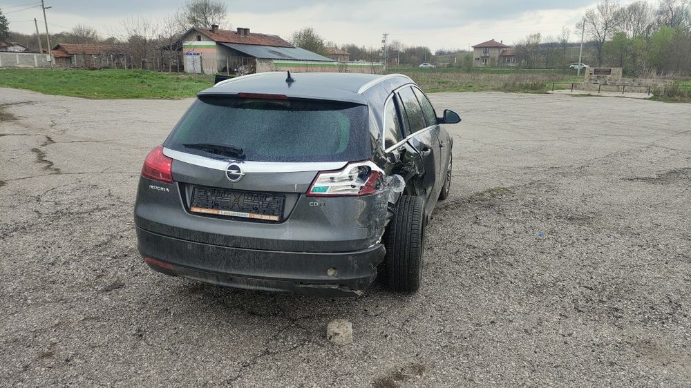 Opel insignia 2.0cdti НА ЧАСТИ
