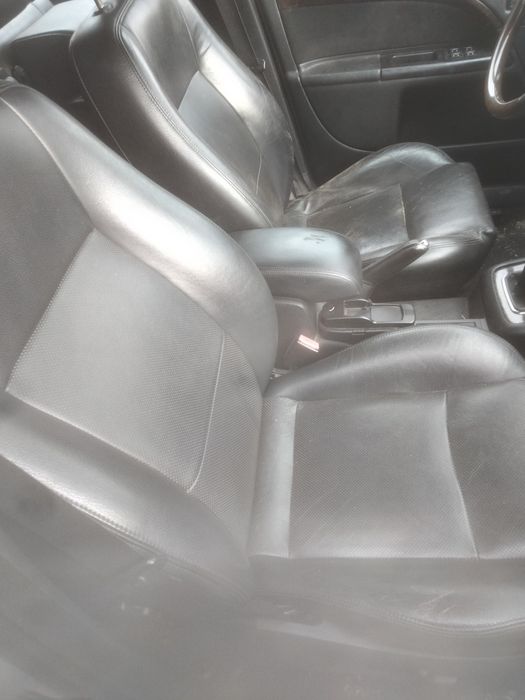 Vând sau dezmembrez Ford Mondeo mk3