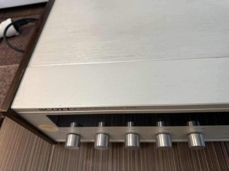 Scott R75S ресивър
