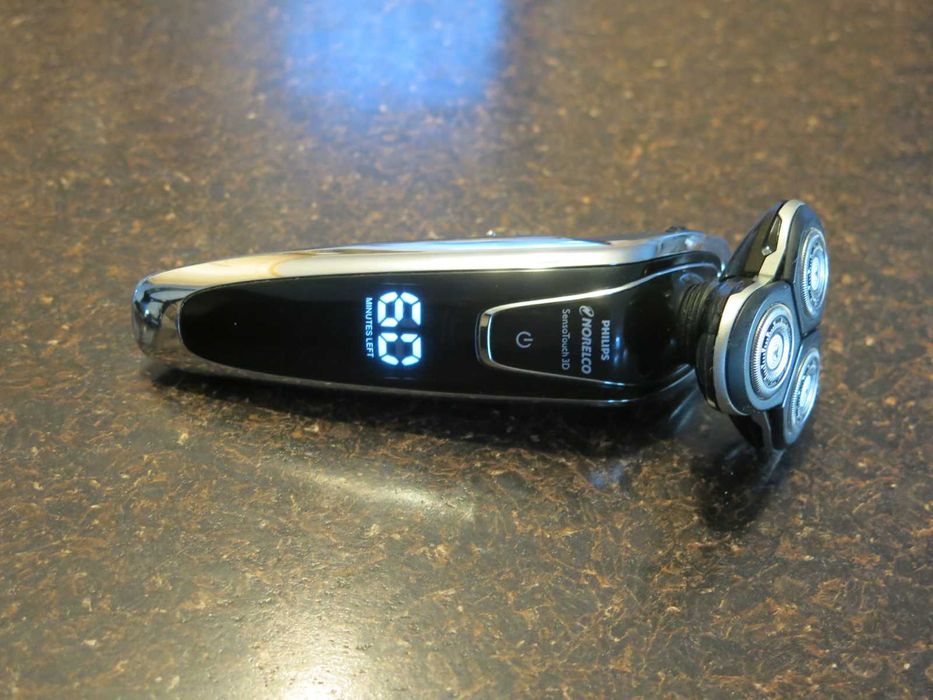 Безжична електрическа самобръсначка Philips Norelco SensoTouch 3D