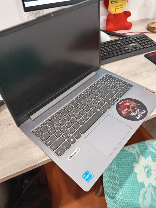 Ноутбук. lenovo.