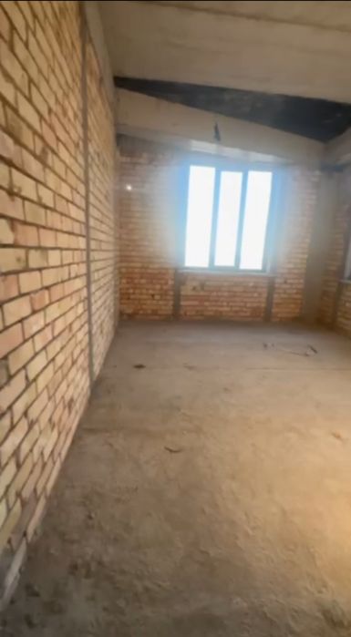 Срочно Продаётся 2х-ком 65м² на против Замона, ориентир заправка