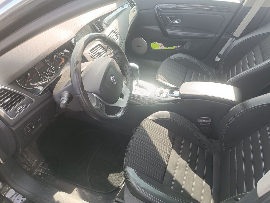 Renault Laguna  2015  automat
