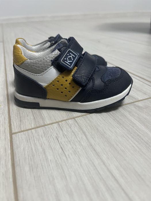 Бебешки маратонки Колев и Колев