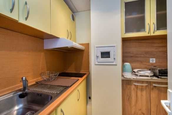 Дава се под наем Двустаен апартамент в Бургас, Възраждане - 70 кв.м за 235 € - Снимка #5