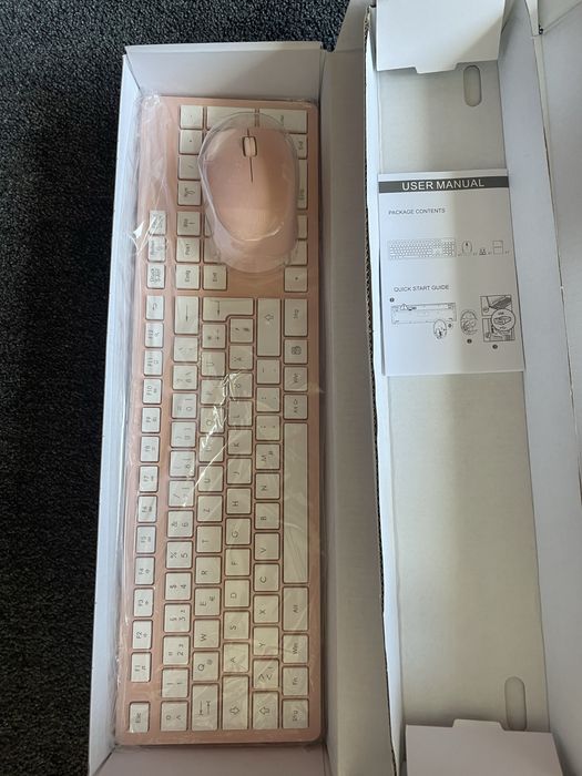 Vand set roz tastatura si mouse wireless