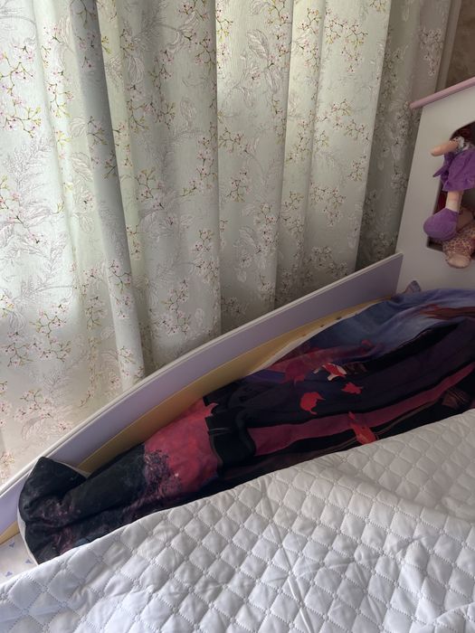 Детская Кроватка с домиком сверху