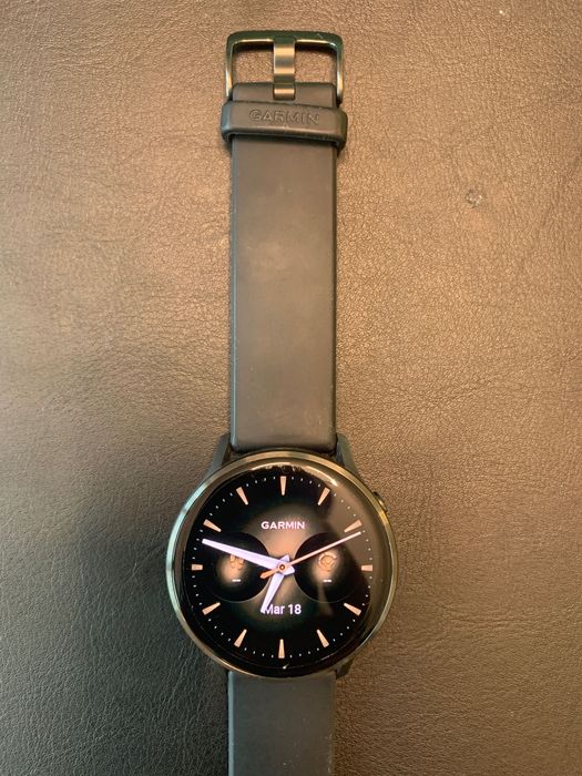 Vând ceas Garmin Venu4 45mm (nou - iulie 2026)
