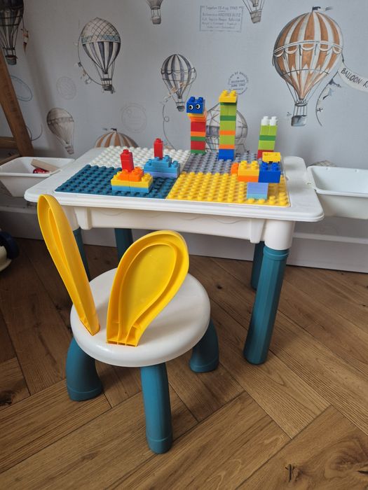 Стол со стулом лего