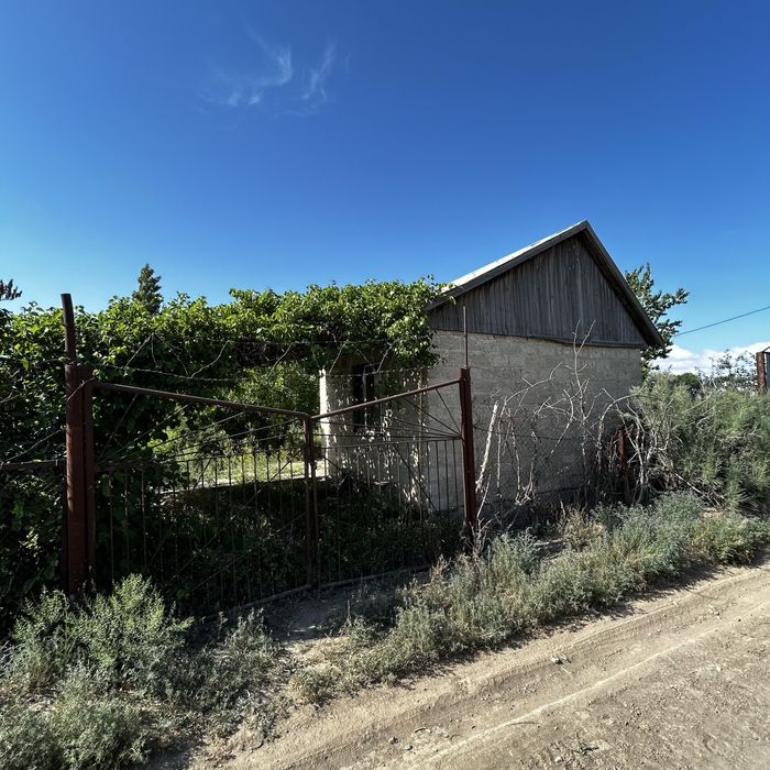 ОЧЕНЬ СРОЧНО продается дача в Алмалы.