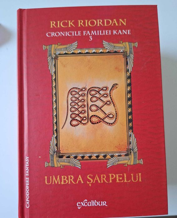 Trilogia de carti Rick Riordan "Cronicile Familiei Kane"