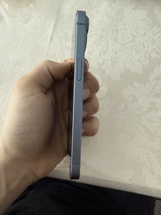 Продам iPhone 14 128гб