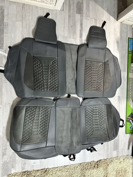 Универсальные автомобильные чехлы для салона