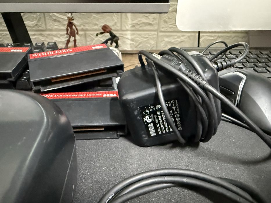 Consola Sega Master System 2 plus 7 jocuri