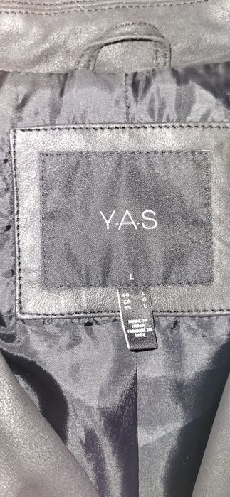 Geaca 100% piele