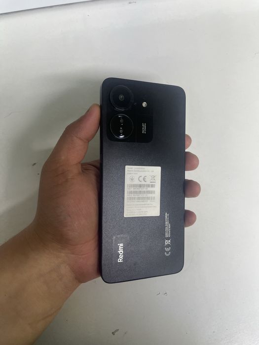 Redmi 13C (256GB) в идеальном состояний