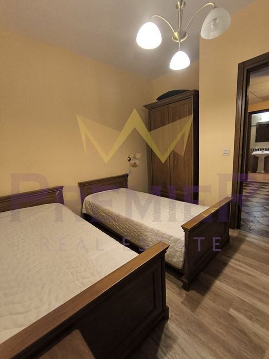 Продава се Тристаен апартамент в к.к. Св.Св. Константин и Елена - 100 кв.м за 2350 €/кв.м - Снимка #8