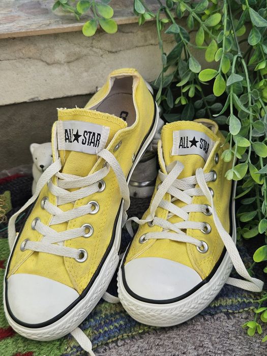Converse кецове в жълто N37.5