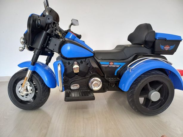 Детский мотоцикл gs1300